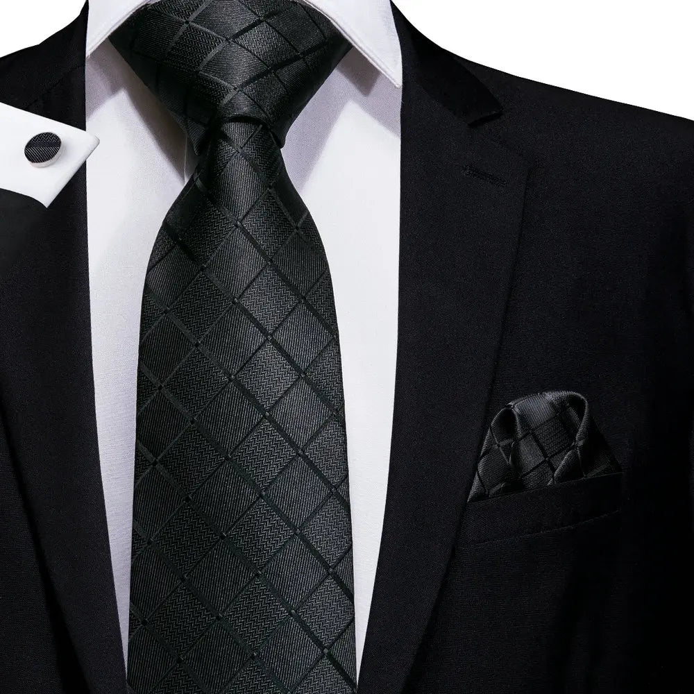 Men’s Black Plaid Silk Tie Set