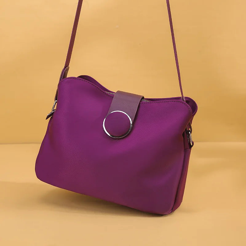 Vintage Waterproof Nylon Shoulder Bag – Simple Women’s Crossbody & Daily Travel Purse