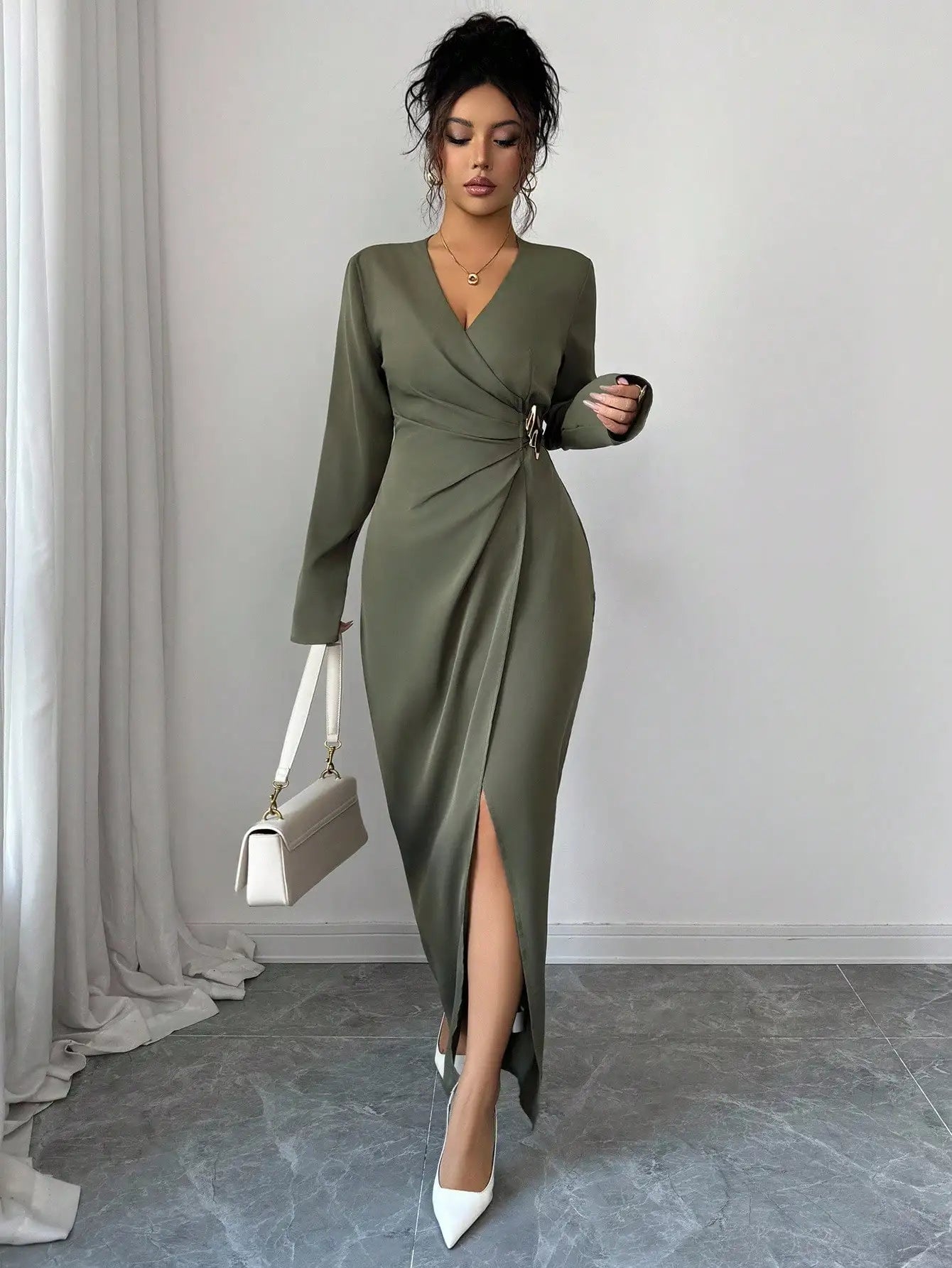 Woman Elegant Wrap V Neck Maxi Dress Ruched Waist High Slit Long Sleeve Gown Sophisticated Mature Style Outfit for Formal Events