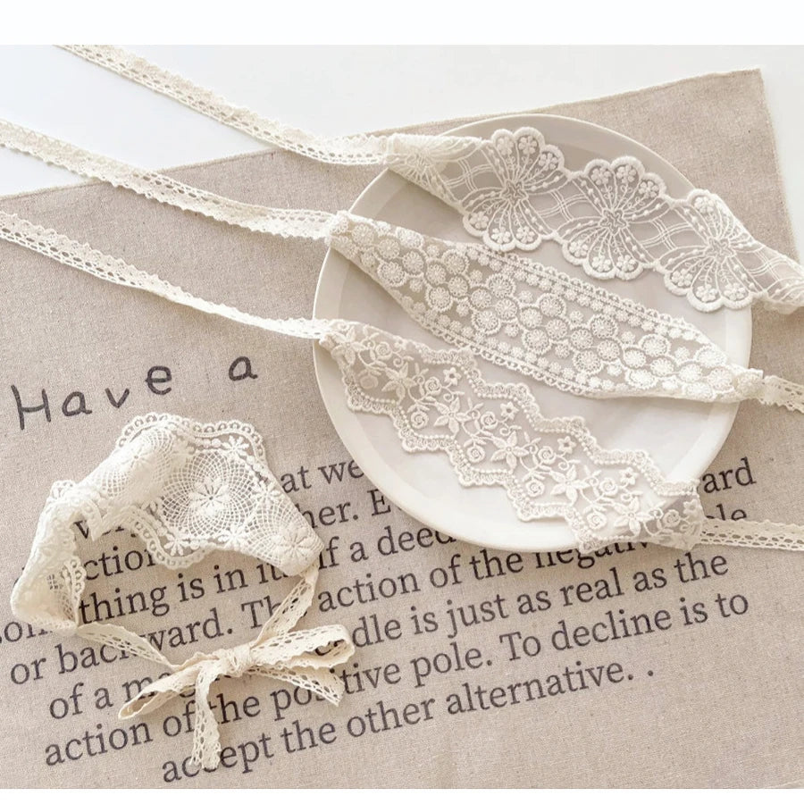 Ins Girls Hollow Headbands Baby Elastic Hair Band Newborn Lace White Floral Sweet Princess Hairband Photo Props Hair Accessories