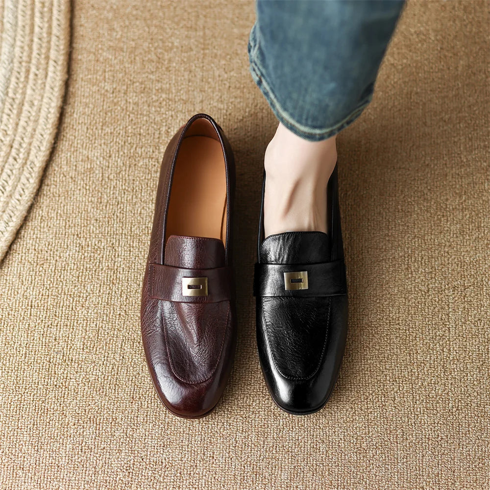 Danxuefei Women’s Leather Slip-On Loafers – Round Toe