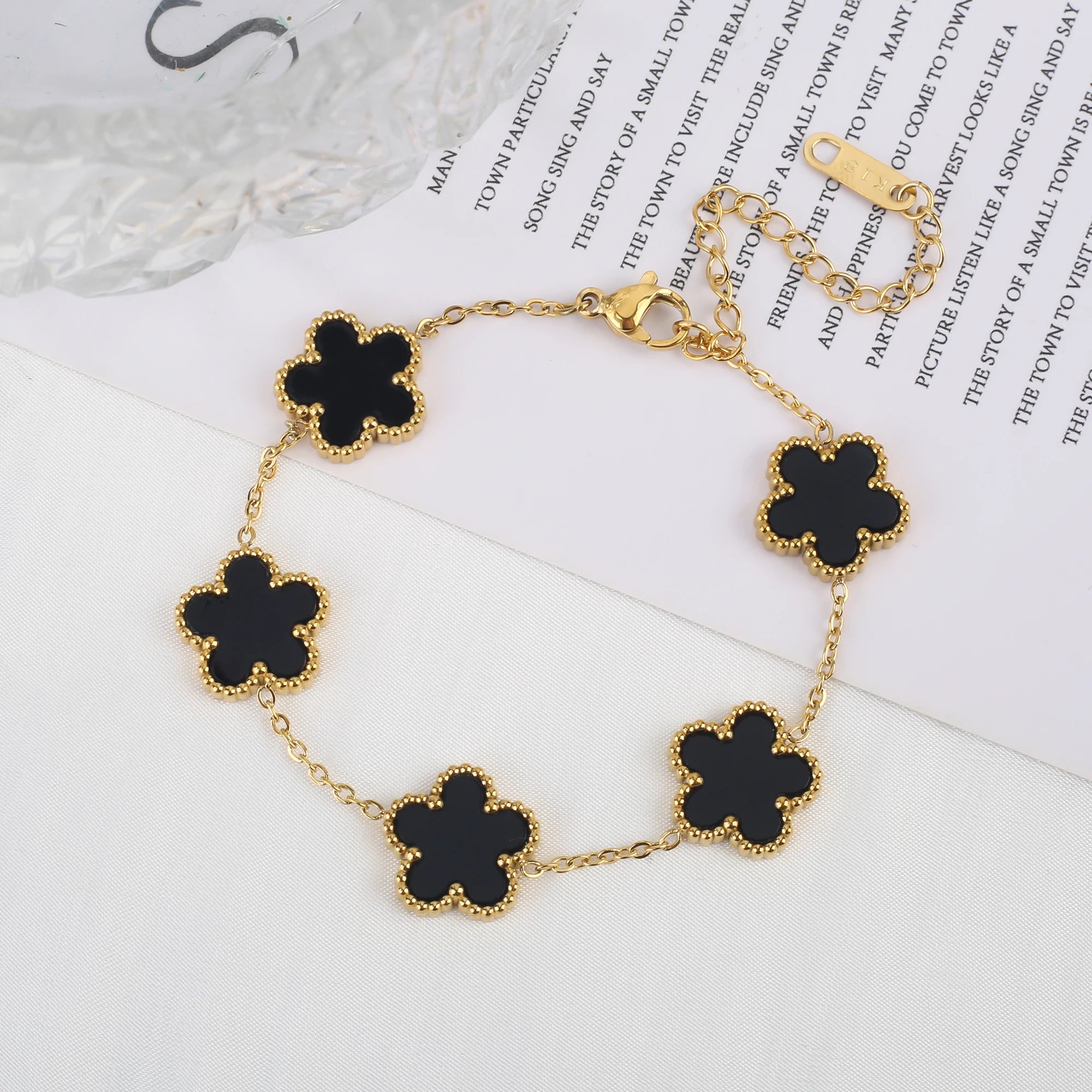 Luxury Clover Flower Bracelet