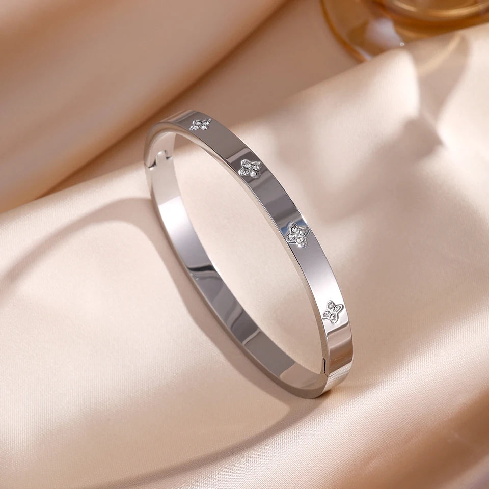 ZAKOL Zirconia Stackable Bracelet Set