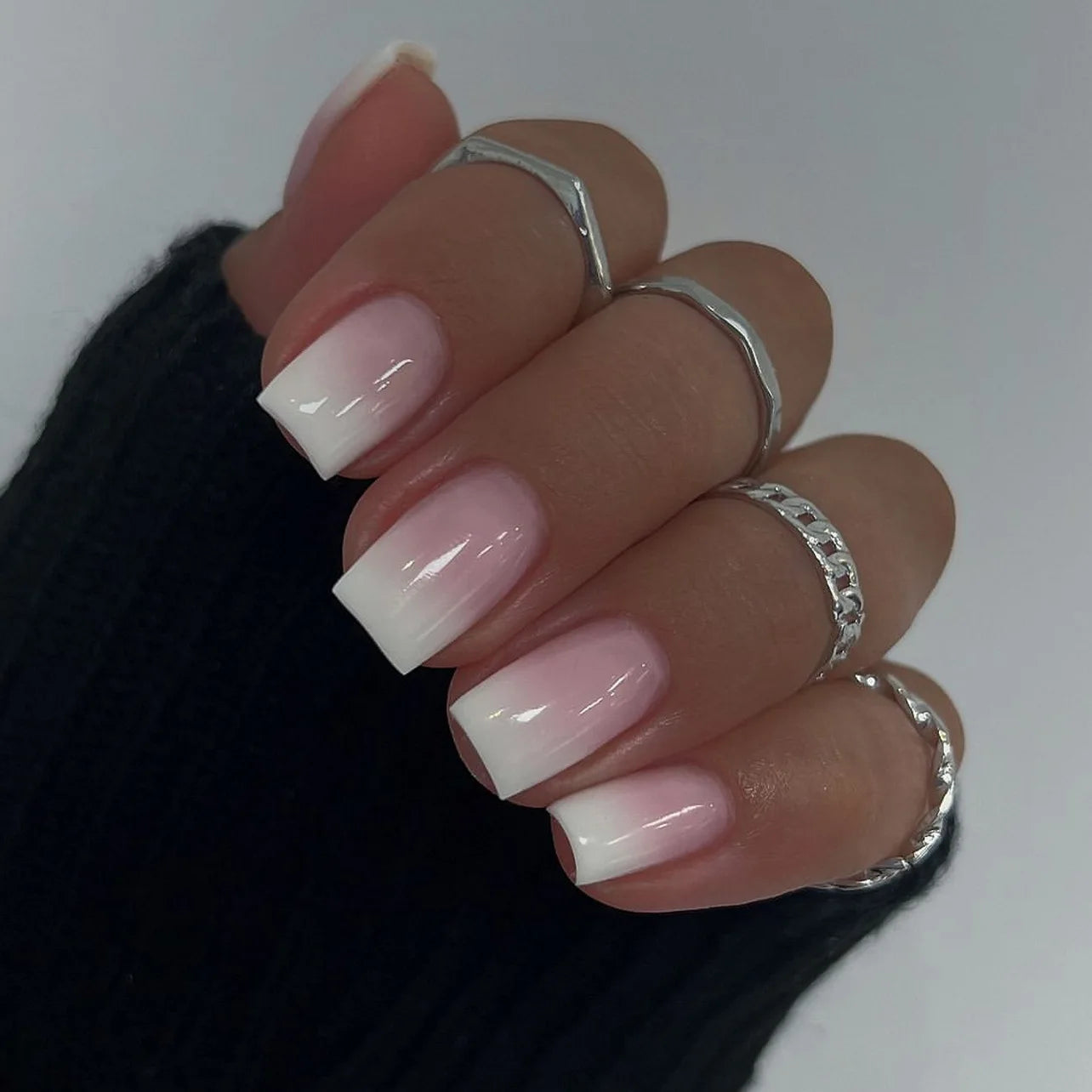 24Pcs French Tip Handmade Press On Nails Minimalist Solid Color Fake Nails Medium Square Full Cover Press On Nail Tips With Glue
