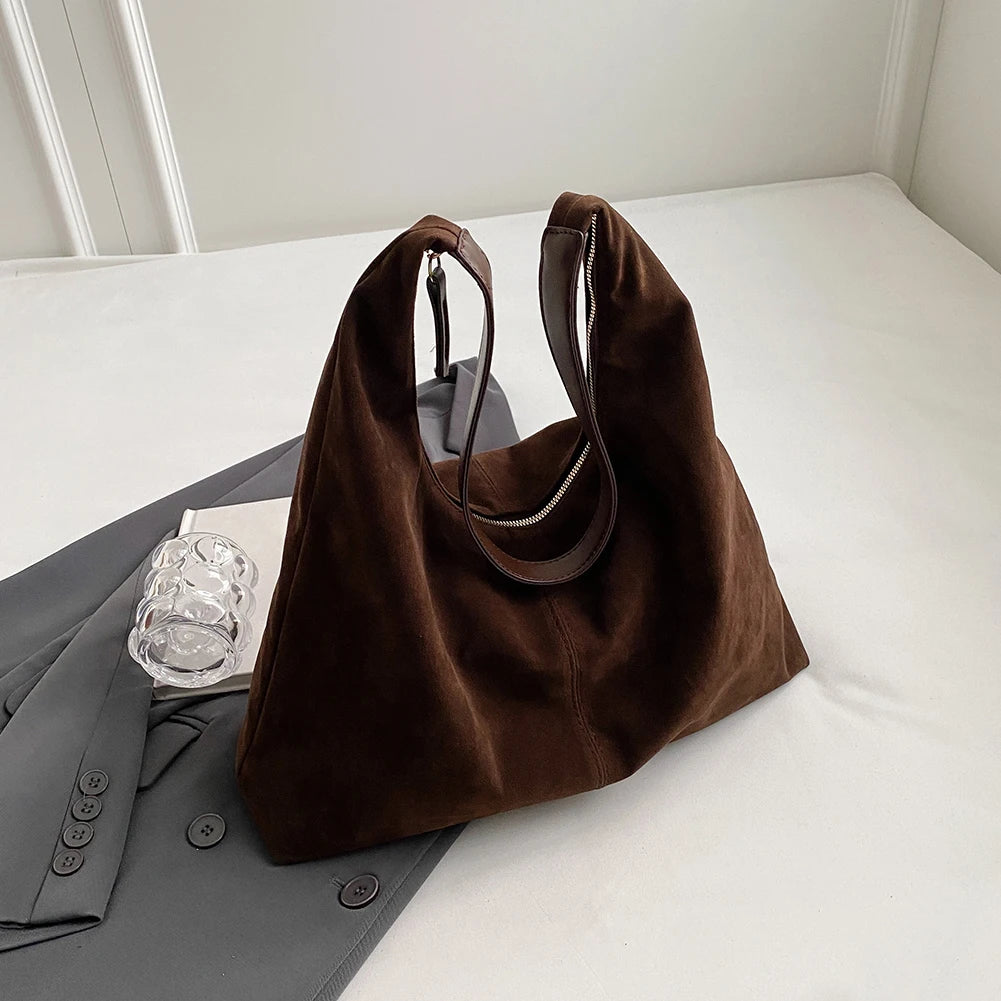 Women’s Suede Zipper Shoulder Hobo Bag – Large Capacity Slouchy Handbag for Travel & Commuting