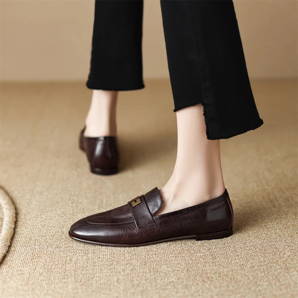Danxuefei Women’s Leather Slip-On Loafers – Round Toe