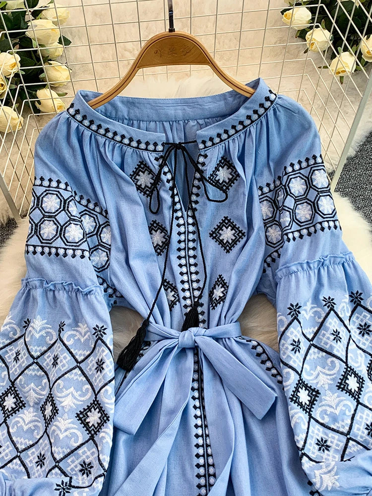 Women's Dress Spring New Style Vintage Embroidery Lace-up O-Neck Versatile Loose Bandage Waist A-line Mid-length Vestidos DS354