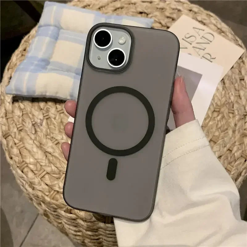 Ultra Thin Matte Magnetic Wireless Charger Case For iPhone 17 16 15 14 13 12 11 Pro Max For Magsafe Hard PC Translucent Cover