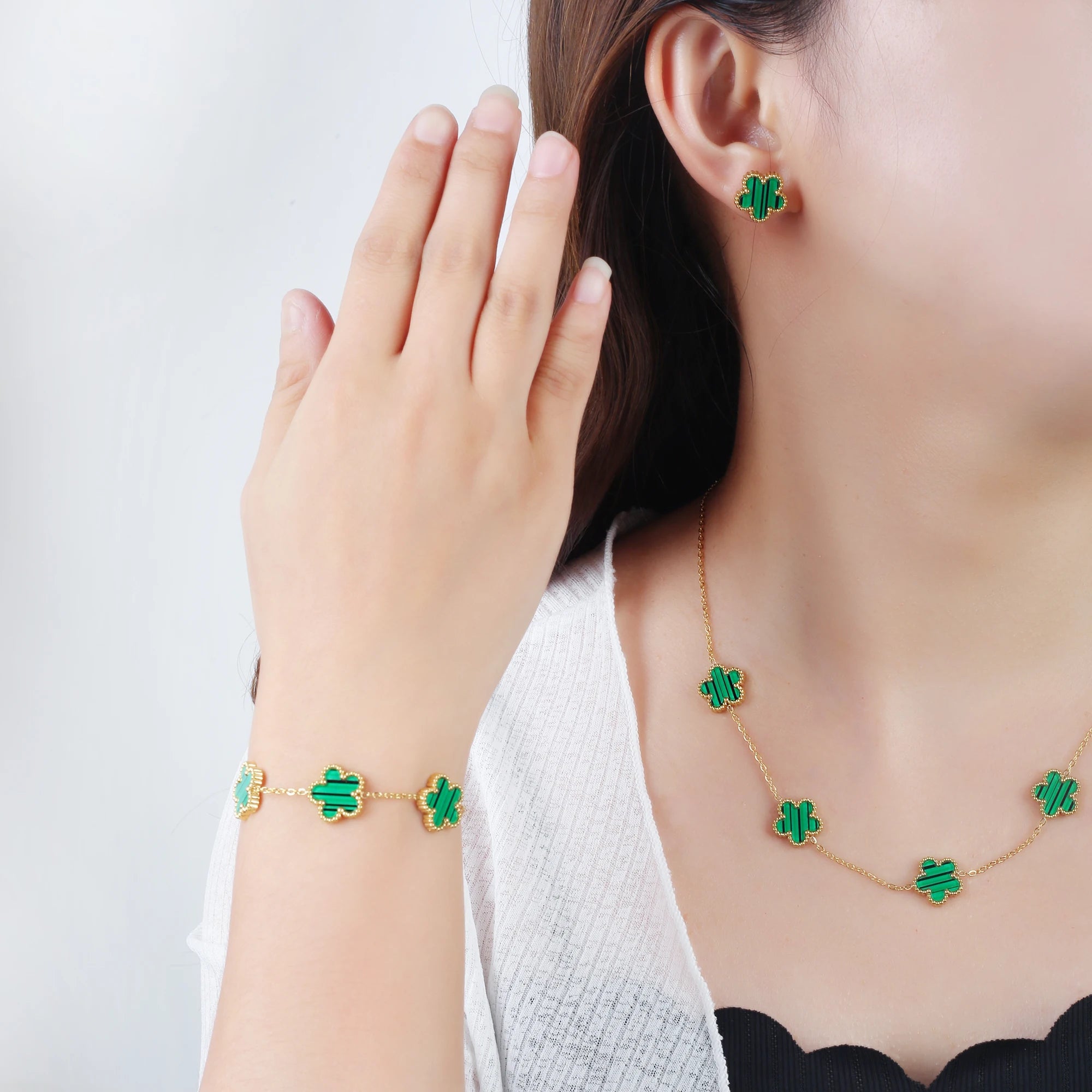 Luxury Clover Flower Bracelet