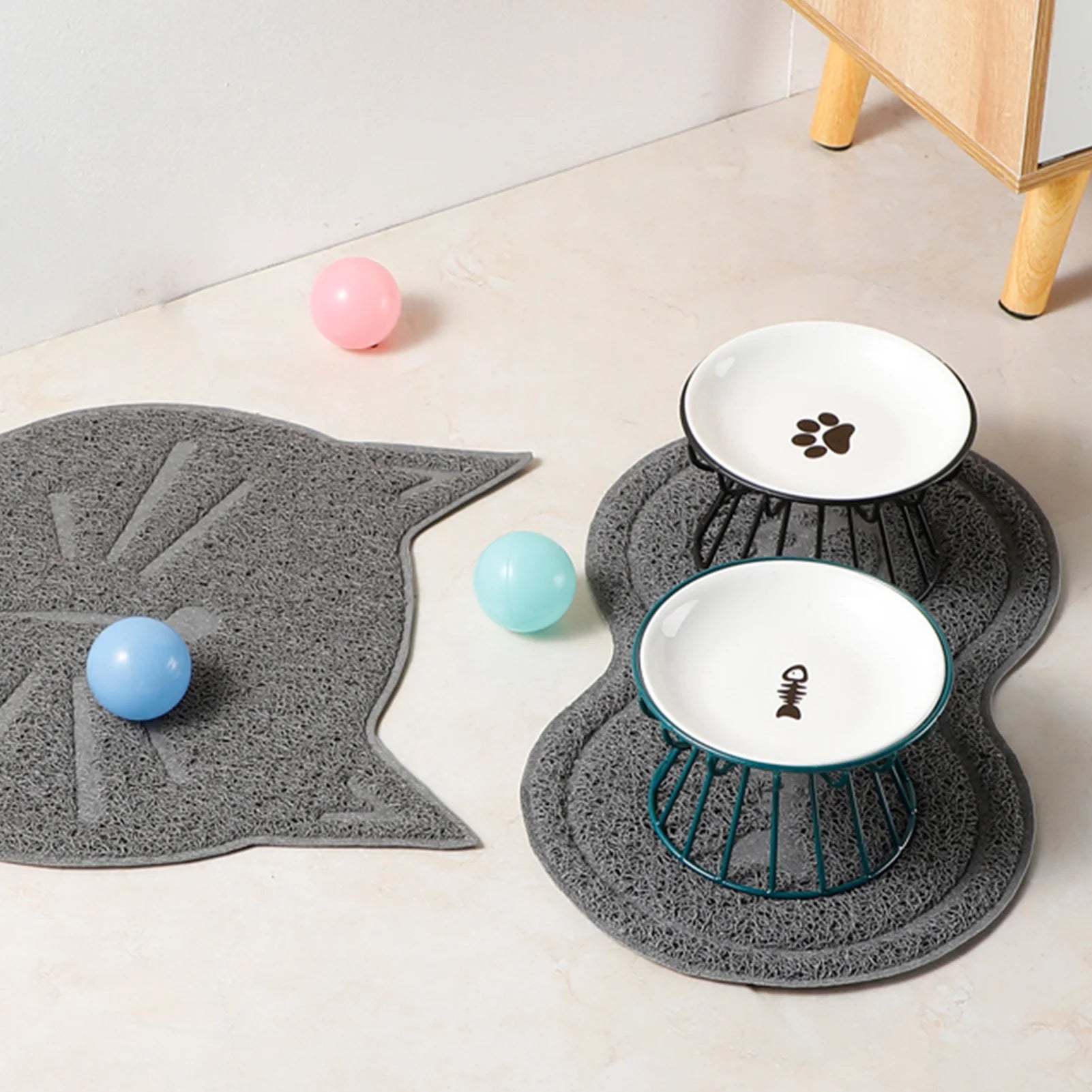 Ceramic Shallow Pet Bowl – Non-Slip