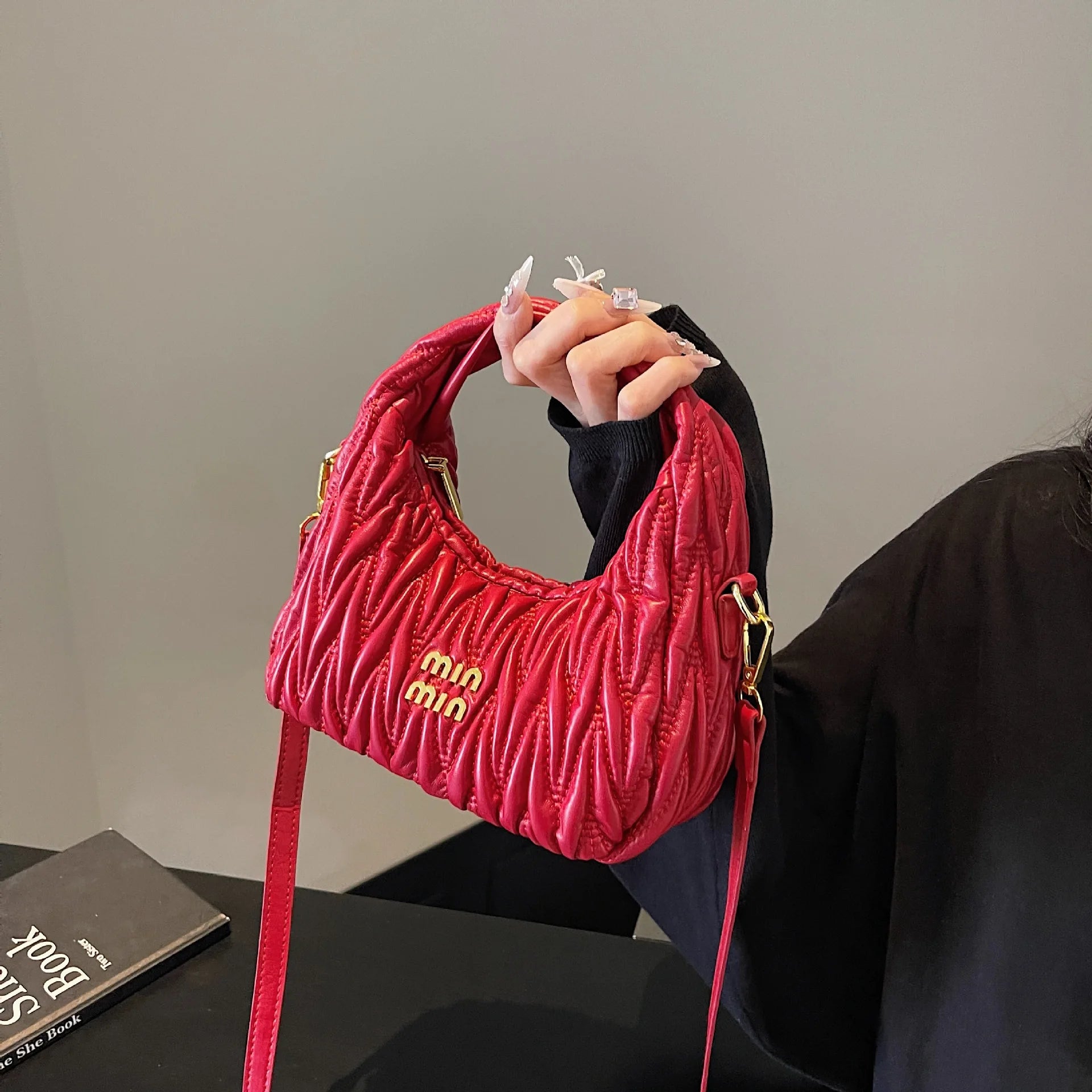 New Trendy Crescent Moon Cloud Dumpling Bag Pleated Shoulder Bag Fashionable Embroidery Portable Messenger Women's Bag