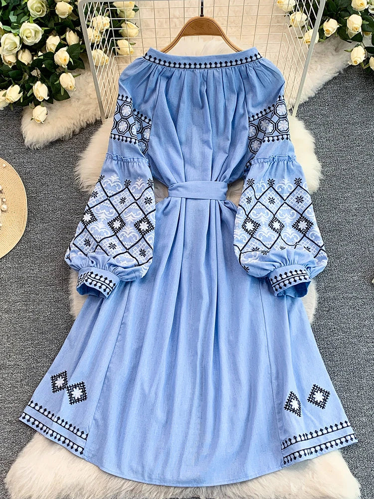 Women's Dress Spring New Style Vintage Embroidery Lace-up O-Neck Versatile Loose Bandage Waist A-line Mid-length Vestidos DS354