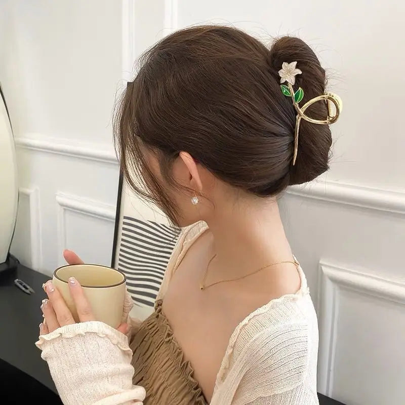 Exquisite Metal Large Claw Clip New Fashion Geometric Hair Claw Clip Barrettes Crabs Headwear For Women Girls Hair Accessories