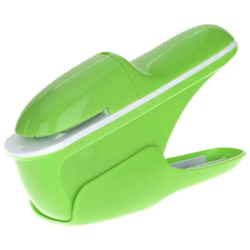 Single Hole Mini Paper Punch – Portable & Cute