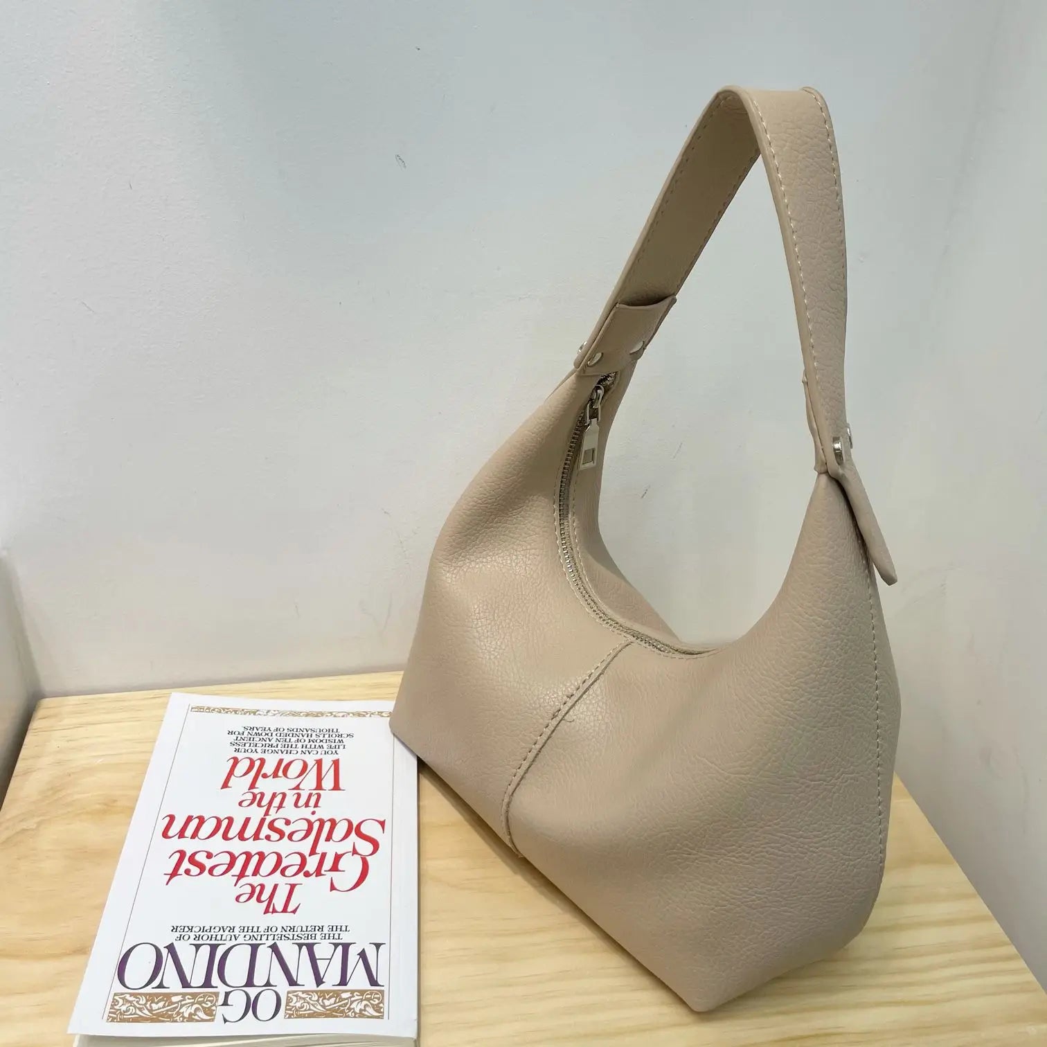 Vintage Hobo Shoulder Bag