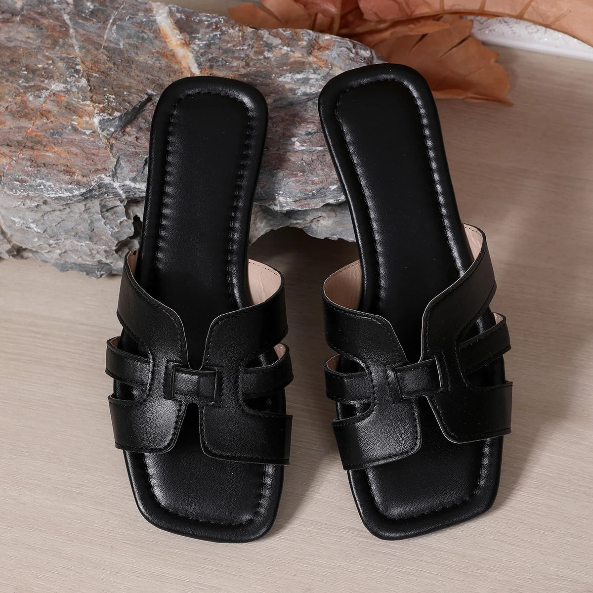 Women’s Flat Beach Slide Sandals