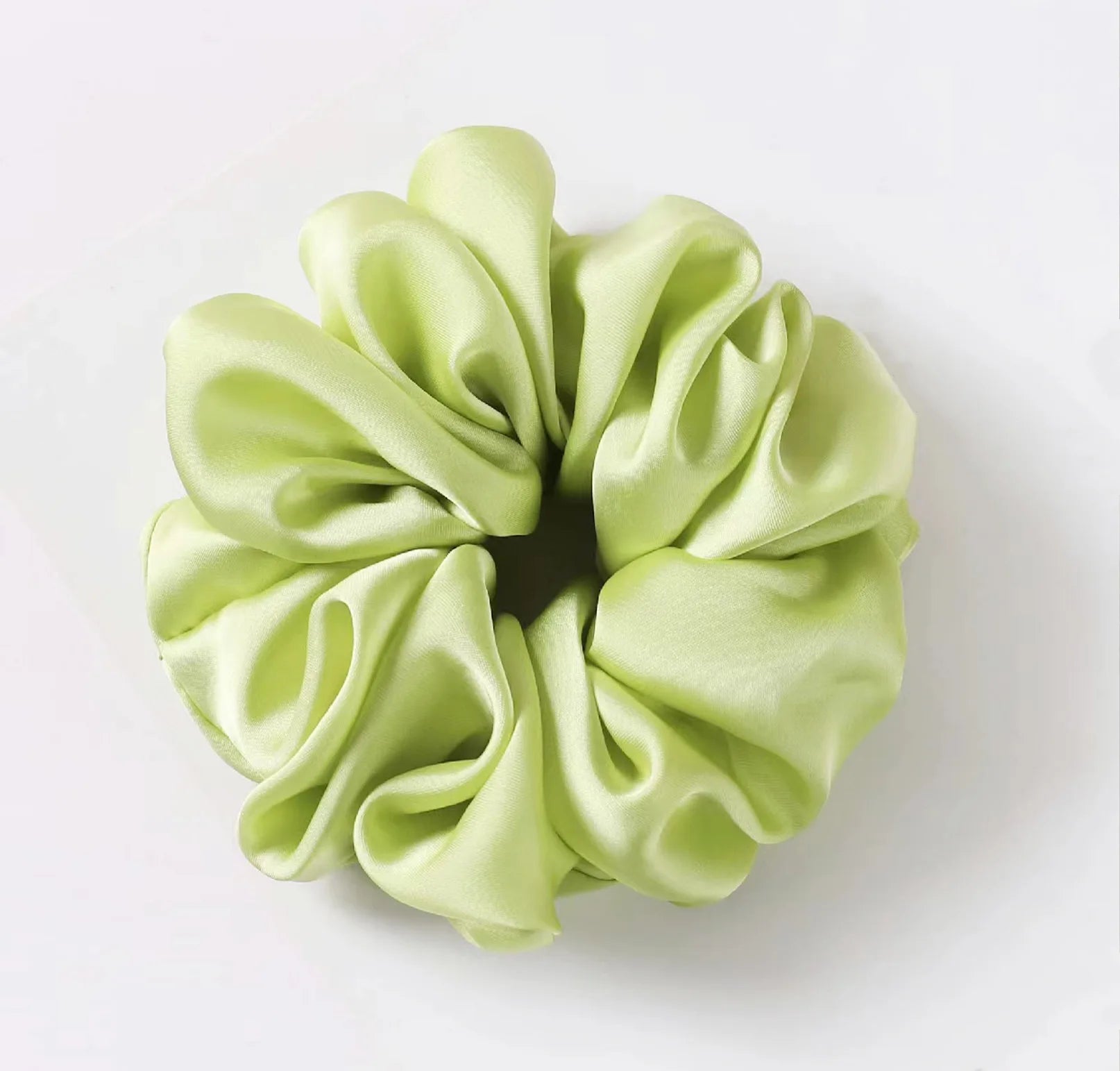 Women Soild Color Oversized Satin Scrunchies Fashion Elastic Hair Ties Ponytail Holder Satin Scrunchie Hair Accessories