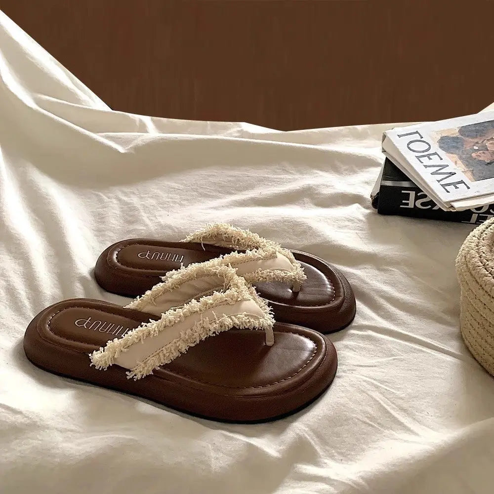 Daily Wear Fashion Slippers Women's Fringe Trim Flip Flops - Casual Flat Thong Sandals for Summer, Beach & Dress Outfits