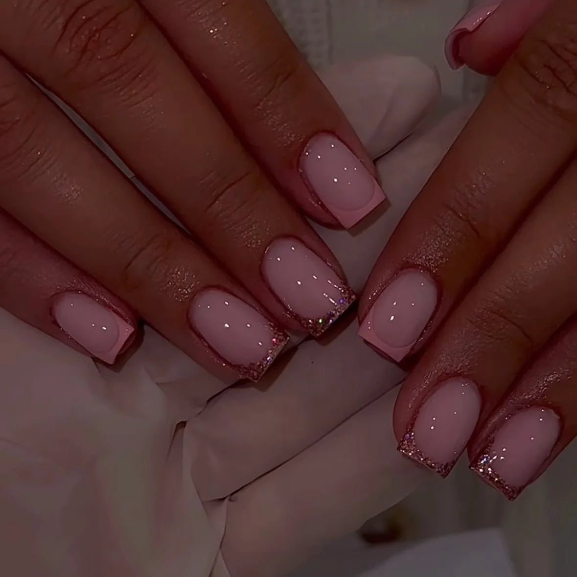 24Pcs French Tip Handmade Press On Nails Minimalist Solid Color Fake Nails Medium Square Full Cover Press On Nail Tips With Glue