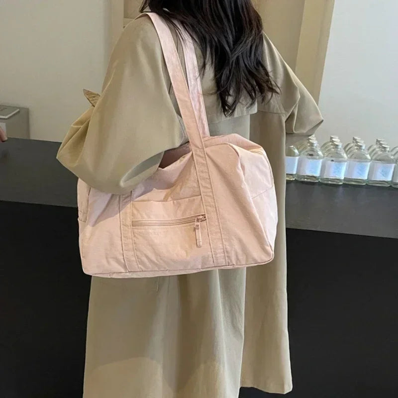 Casual Large Capaci Nylon Cloth Bag Women 2025 New Fashion Commuter Shoulder Bag Short-Distance Travel Bag Fitness Handb Women