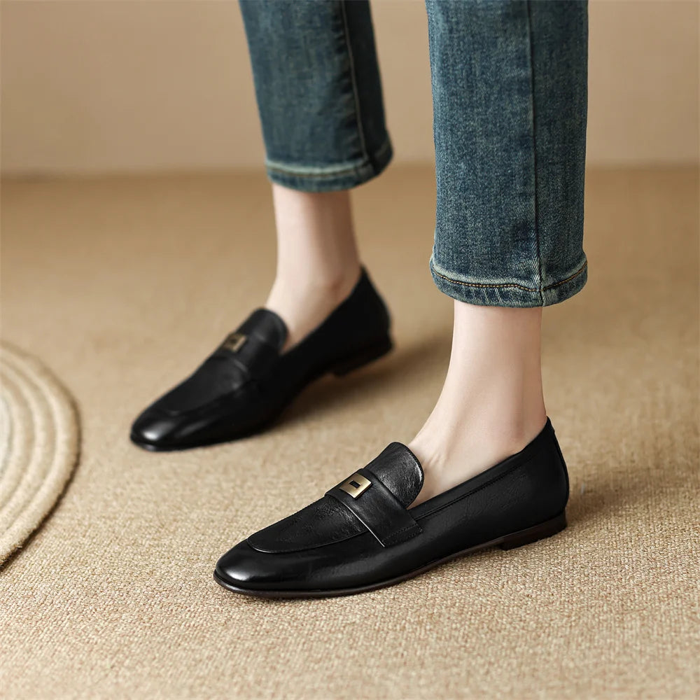 Danxuefei Women’s Leather Slip-On Loafers – Round Toe
