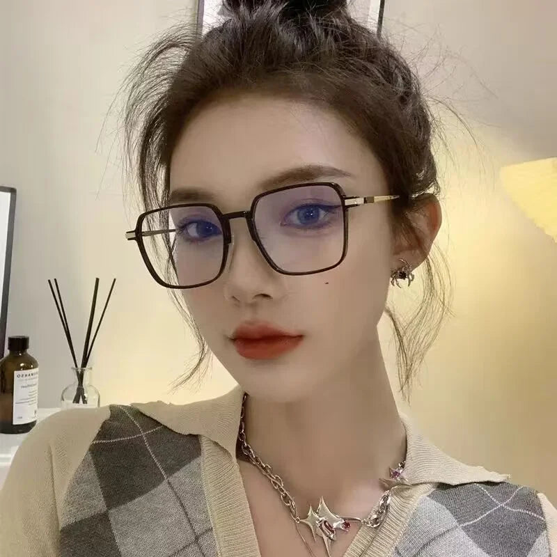 Photochromic Anti-Radiation Glasses