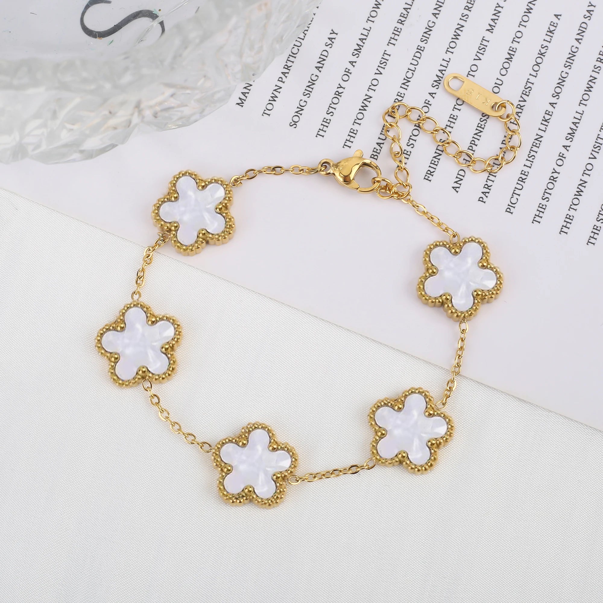 Luxury Clover Flower Bracelet