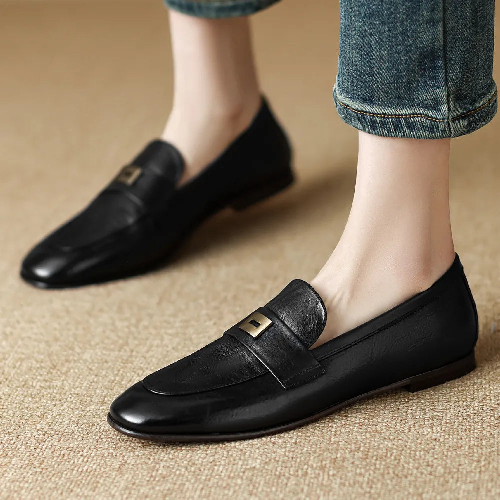 Danxuefei Women’s Leather Slip-On Loafers – Round Toe
