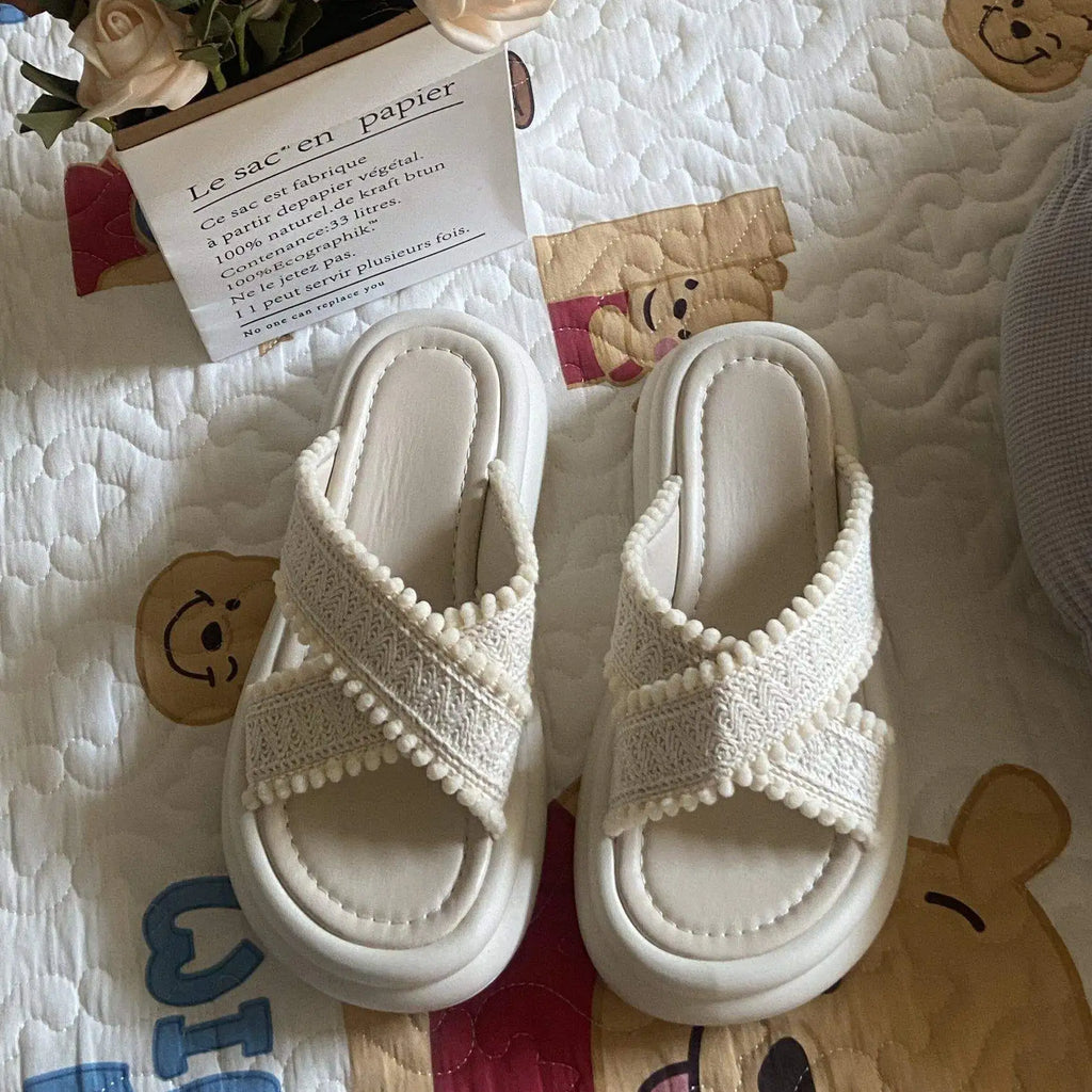 Thick Bottom Sandals Women's Outdoor Wearable Flip Flops Breathable Summer Beach Slippers Stylish Anti-Slip Comfortable
