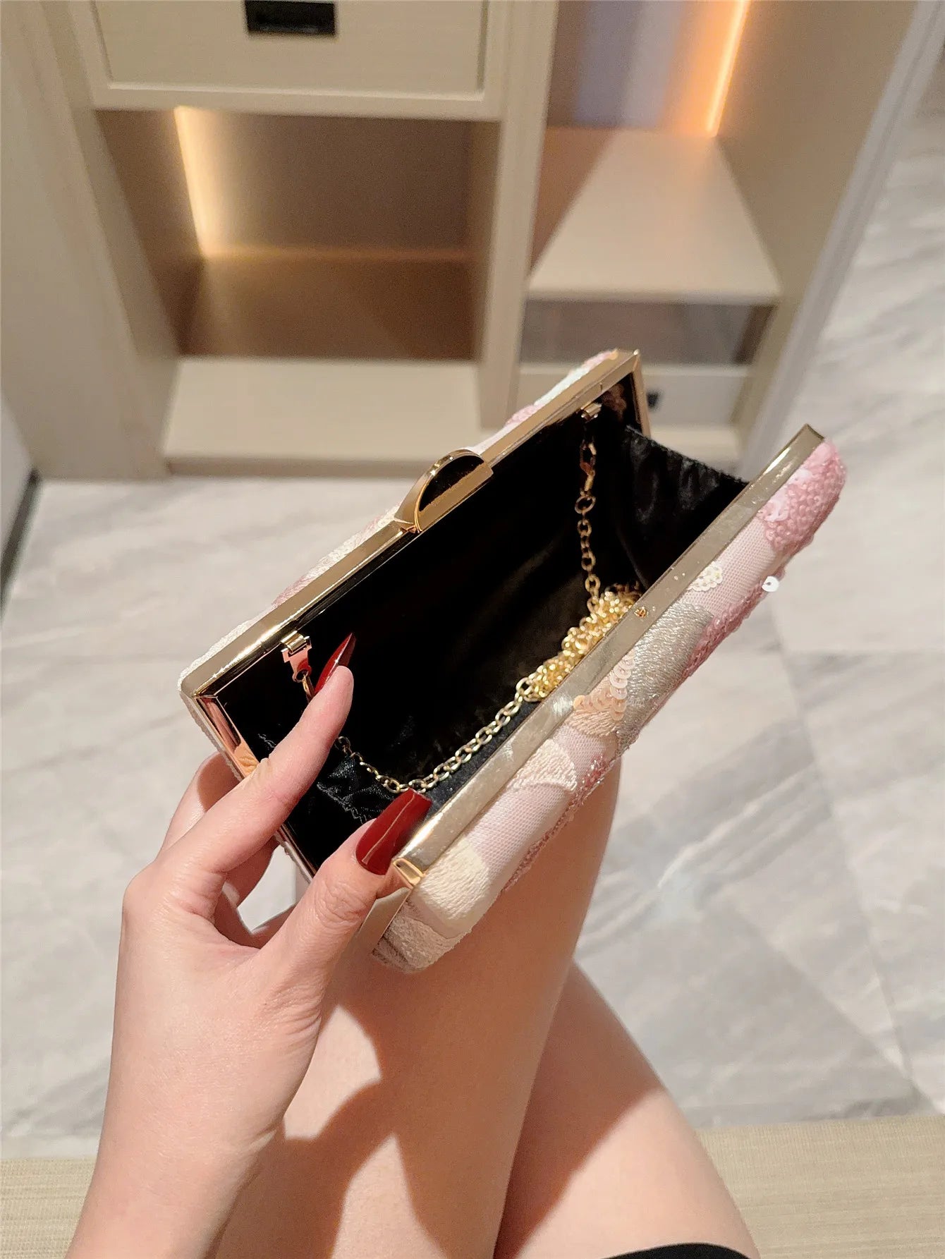New Cross-Border Sequin Embroidery Flower Chain Clutch Bag Chain Bag Spring and Summer Fashion Trendy Women's Bag Crossbody Bag