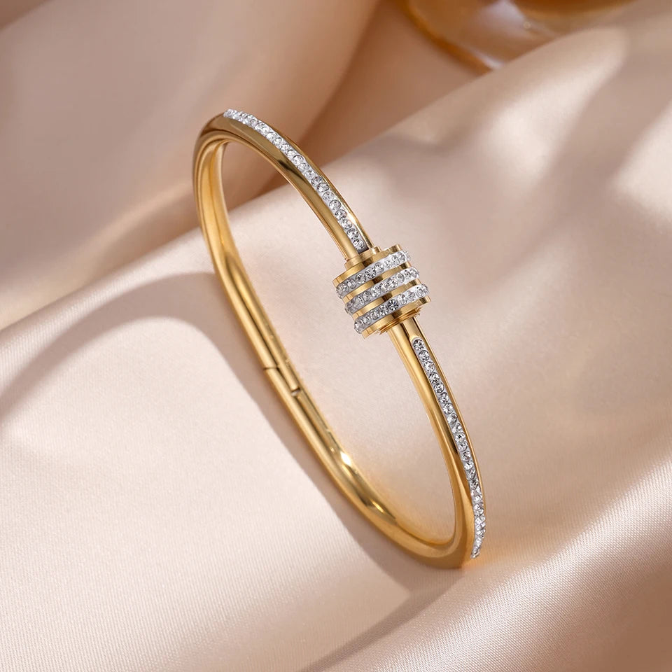 ZAKOL Zirconia Stackable Bracelet Set