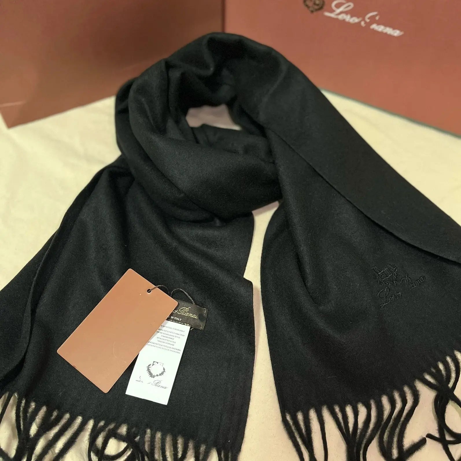 Unisex Cashmere Scarf