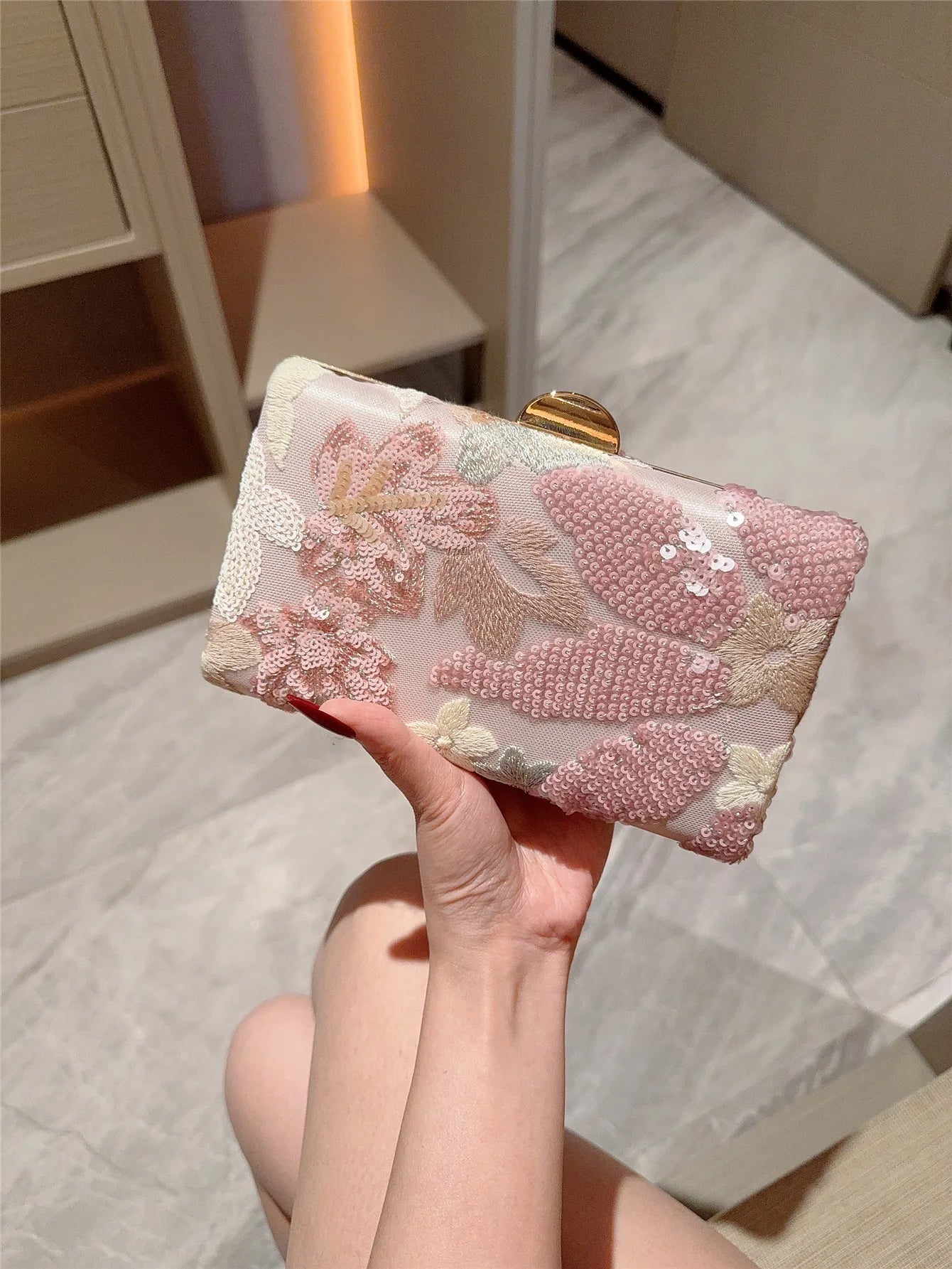New Cross-Border Sequin Embroidery Flower Chain Clutch Bag Chain Bag Spring and Summer Fashion Trendy Women's Bag Crossbody Bag