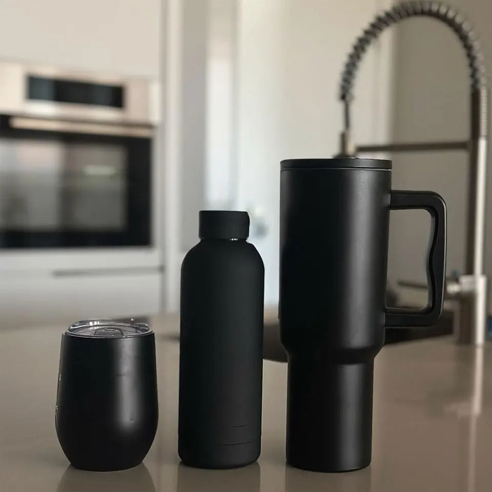 Stainless Steel Thermal Water Bottle – Insulated Vacuum Tumbler