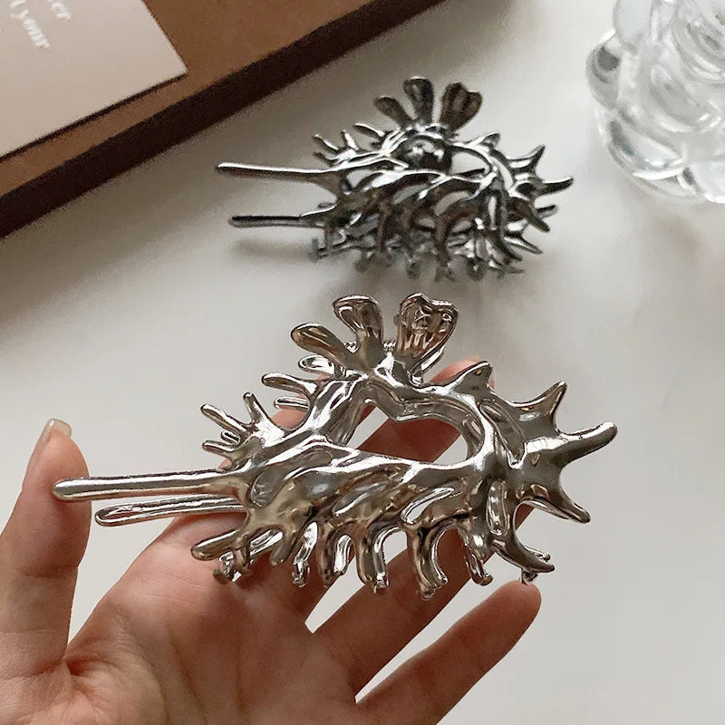 Exquisite Metal Large Claw Clip New Fashion Geometric Hair Claw Clip Barrettes Crabs Headwear For Women Girls Hair Accessories