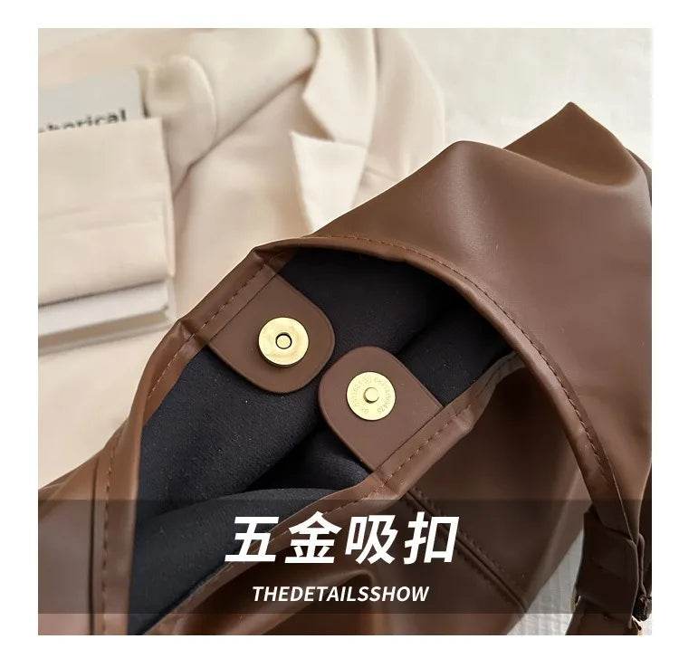 Large-Capacity Women’s Commuting Shoulder Bag – Winter 2025 Popular Solid Color, Simple & Versatile Fashion Bag