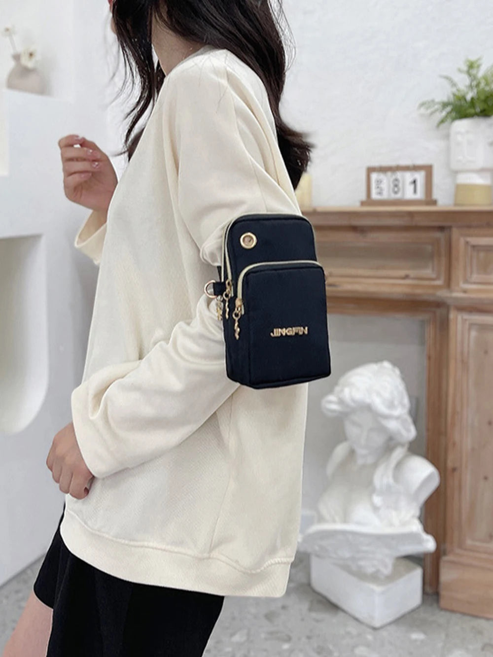 Women’s Mini Phone Crossbody Bag – Compact Coin & Running Neck Pouch