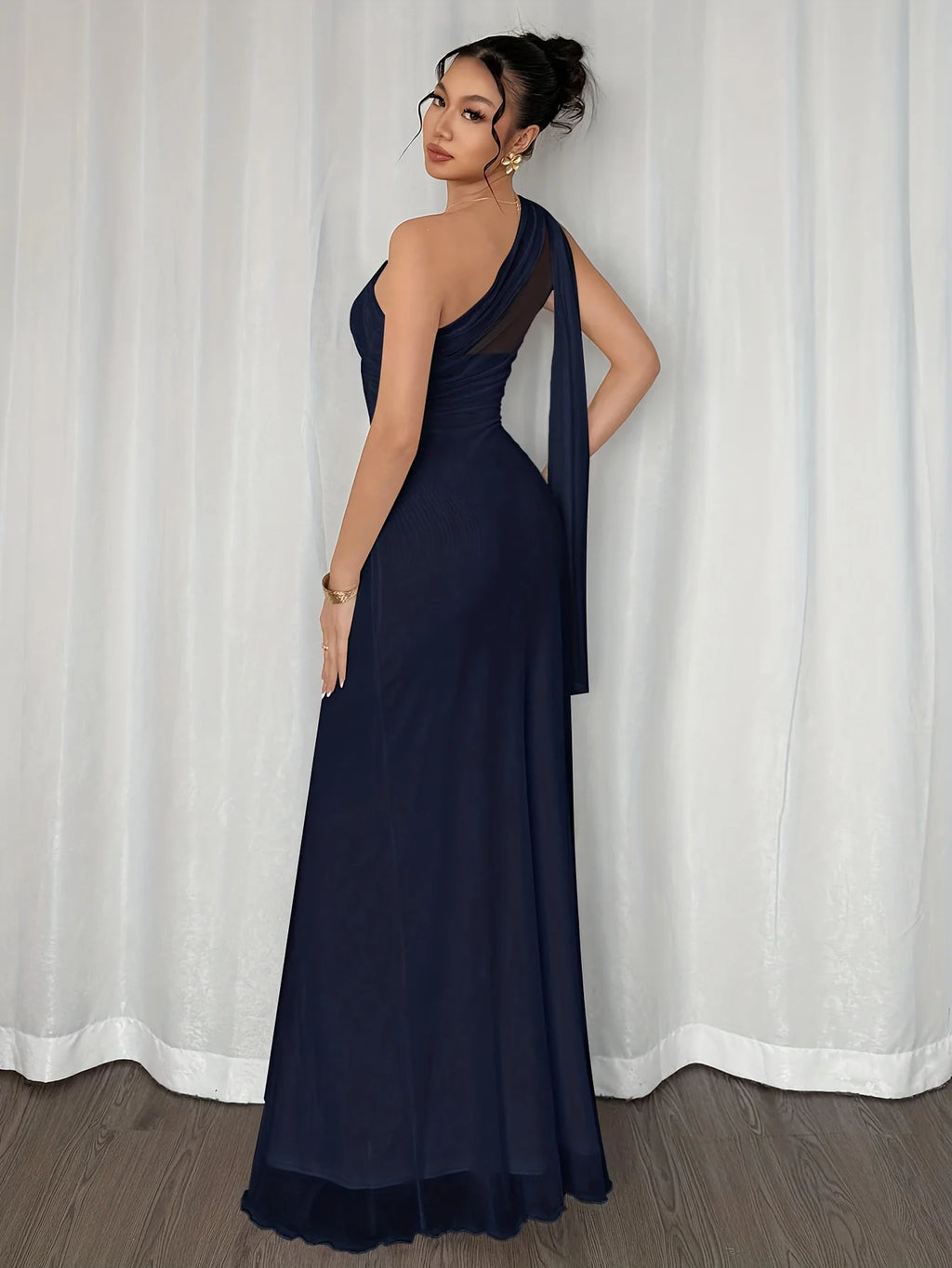 Women's Elegant Romantic Fashion Commute Dress Sexy Asymmetric Neckline Bodycon Long Skirt Stylish Workwear