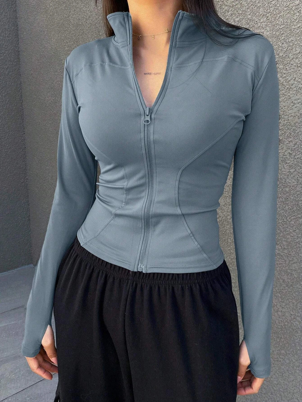 Women's Sport Zipper Closure Slim Fit Crop Jacket Solid Color Stand-up Collar Long Sleeve Yoga Clothes Spring/Autumn Streetwear