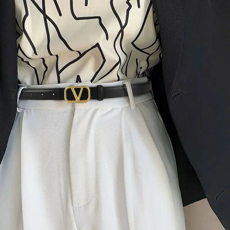 Classic ladies belt casual Joker ladies thin belt fashion personality with pants.