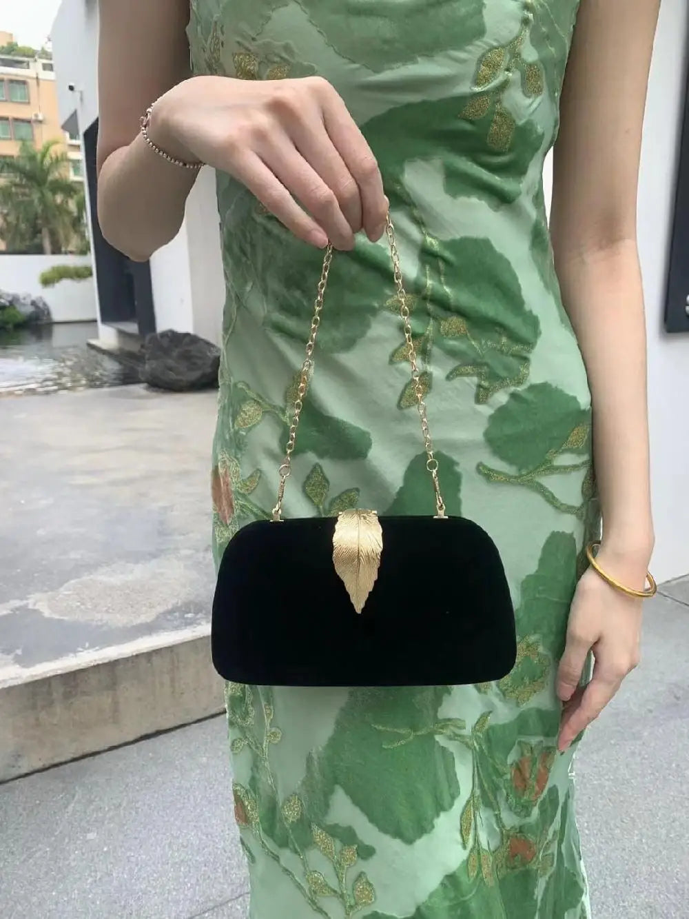 Retro Black Evening Clutch Bags Velvet Luxury Designer Formal Dinner HandBag Wedding Clutch for Ladies Women