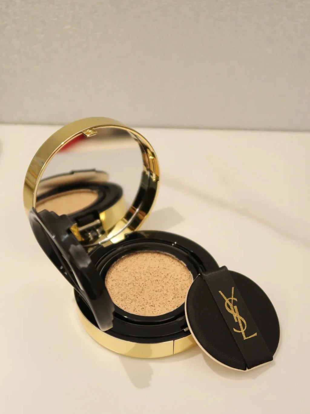 YSL Le Cushion Encre De Peau Luminous Matte Cushion Foundation 10 20 Long Lasting Flawless Coverage Oil Control Hydrating SPF5