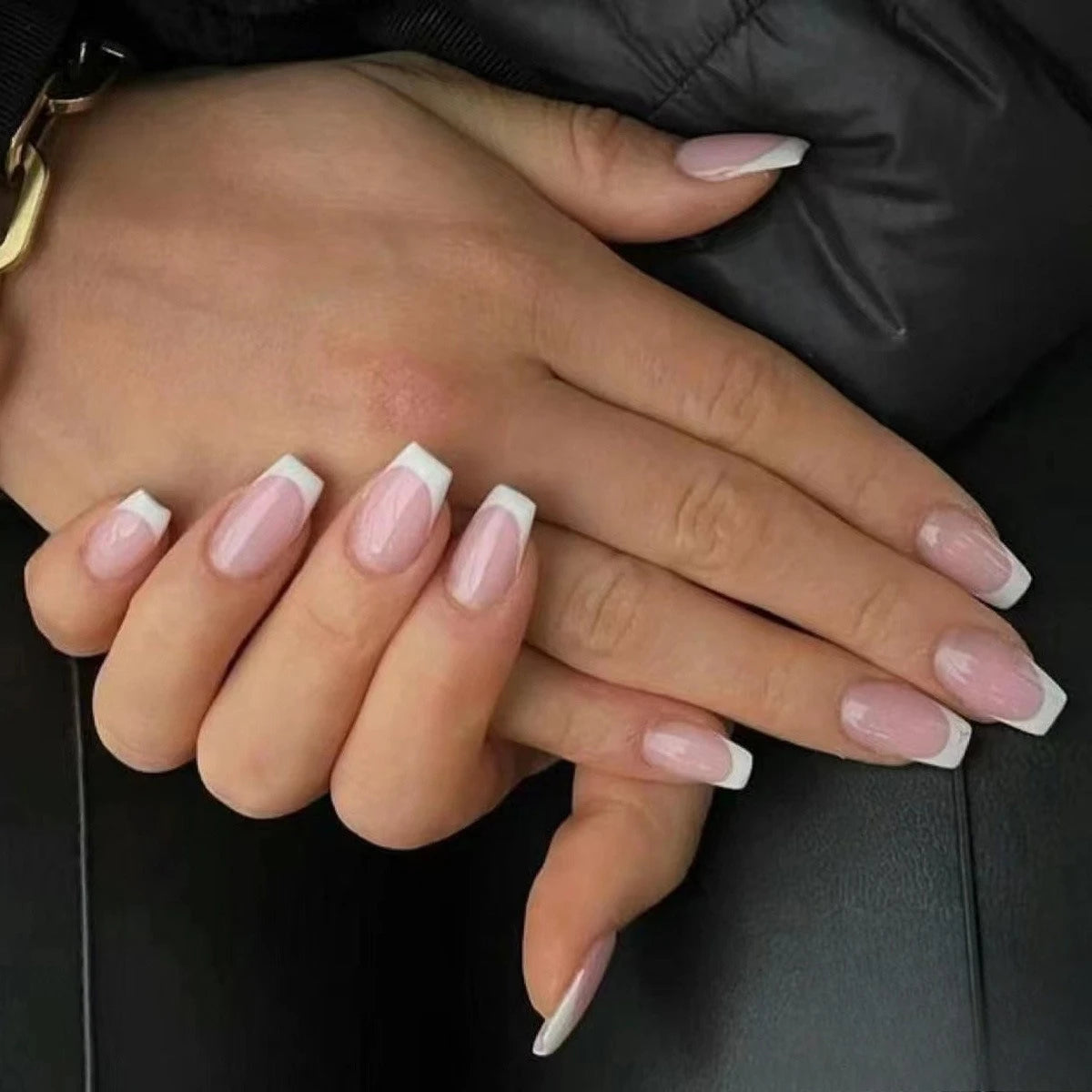 24Pcs French Tip Handmade Press On Nails Minimalist Solid Color Fake Nails Medium Square Full Cover Press On Nail Tips With Glue