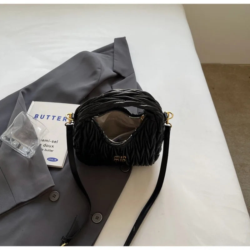 New Trendy Crescent Moon Cloud Dumpling Bag Pleated Shoulder Bag Fashionable Embroidery Portable Messenger Women's Bag