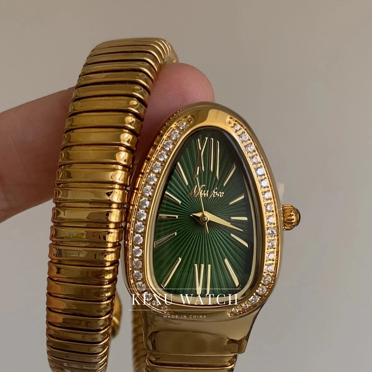 MissFox Watch Elegant Roman Numeral Green Dial Watch for Women, Dainty Snake Head Shape Quartz Wristwatch for Women