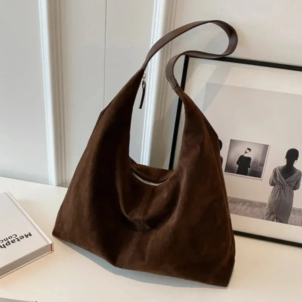 Women’s Suede Zipper Shoulder Hobo Bag – Large Capacity Slouchy Handbag for Travel & Commuting