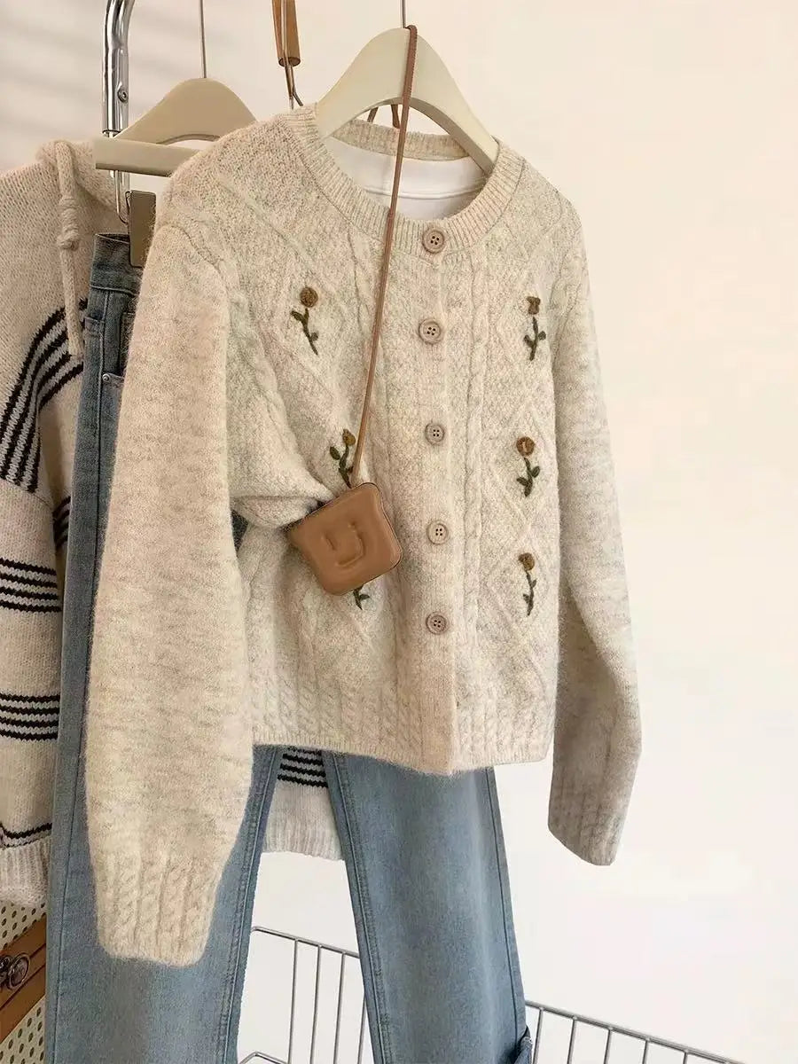 Korean Style Embroidered Knitwear Long Sleeve round Neck Women's Outerwear Spring Autumn New Style Thickened Cardigan Top