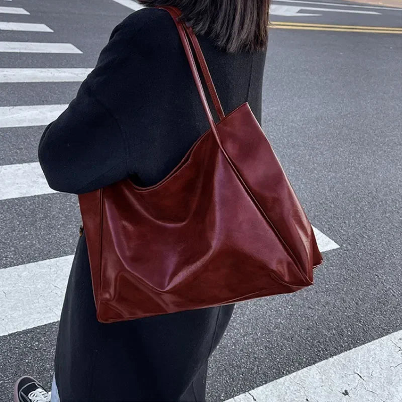 Women’s Fashion Tote Bag – Large Capacity Soft PU Leather Retro Shoulder & Crossbody Bucket Bag