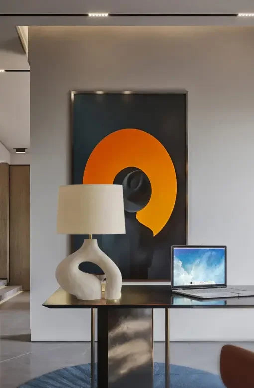Modern Simple White Resin Art Table Lamp Living Room Bedroom LED Lighting Cloth Cover Creative E27 Indoor Decor Desk Lamp