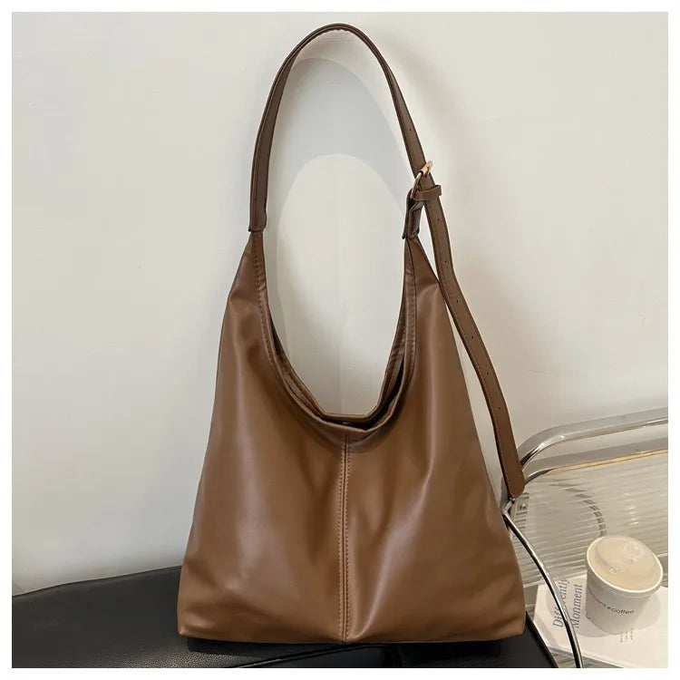 Large-Capacity Women’s Commuting Shoulder Bag – Winter 2025 Popular Solid Color, Simple & Versatile Fashion Bag